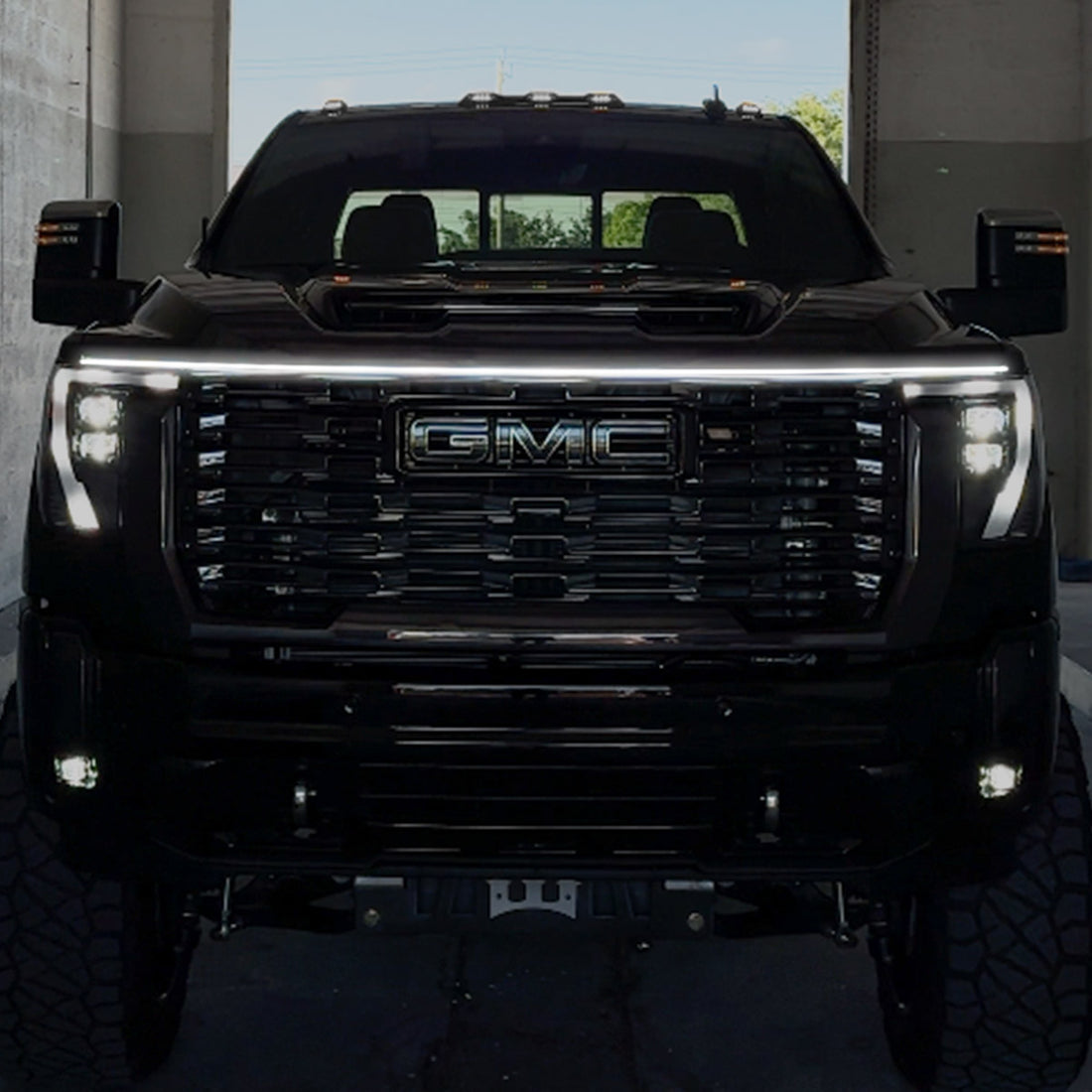 High Power DRL Hood LED Light with Start-up Sequence in White or Amber ...