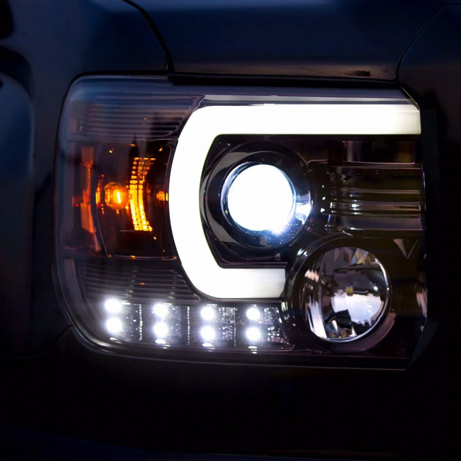 GMC Sierra 1500 14-18 Projector Headlights w OLED Amber DRLs & Scanning OLED Amber Turn Signals Smoked/Black