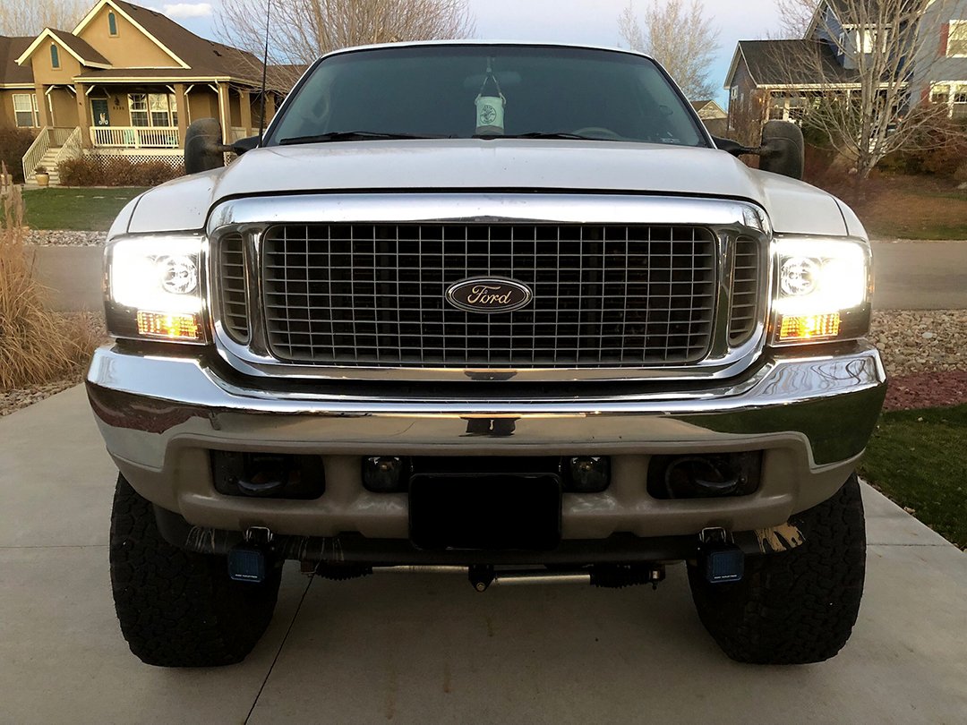 Ford Super Duty 99-04 Projector Headlights OLED Halos DRL Smoked/Black