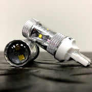 7443 (5 Extreme High Power CREE LEDs on each bulb) 360 Degree 30-Watt CREE LEDs - AMBER (Two Bulbs Per Package)