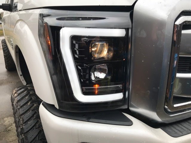 Ford Super Duty F250/350/450/550 11-16 Projector Headlights OLED Halos &amp; DRL Smoked/Black