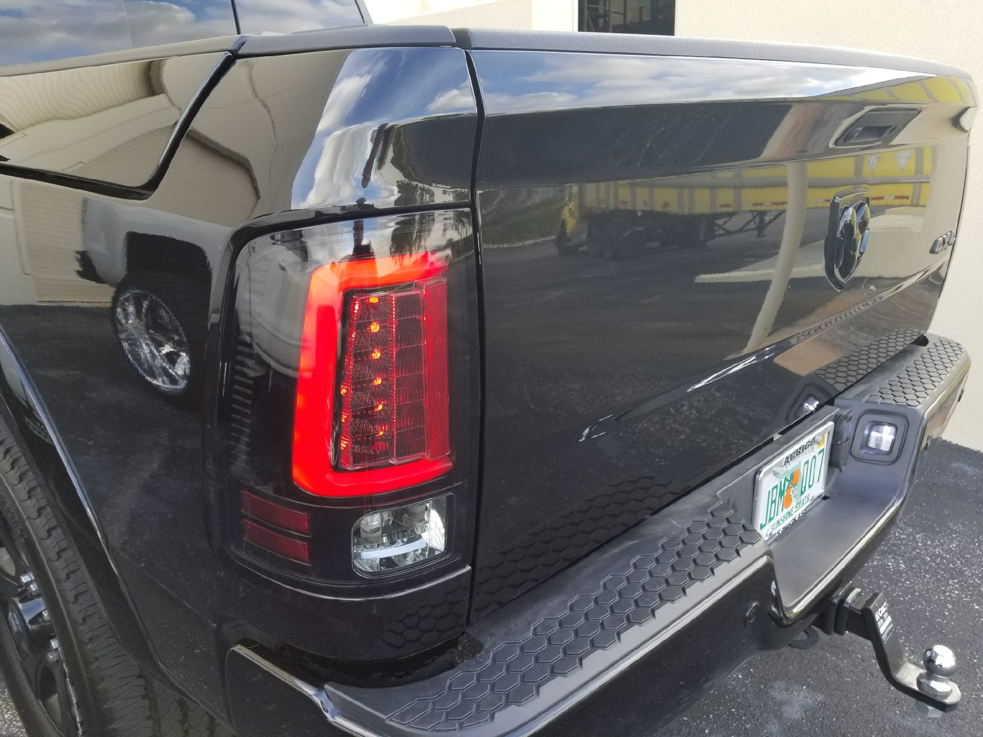 Dodge RAM 1500/2500/3500 13-18 (Replaces OEM LED) Tail Lights OLED in Smoked