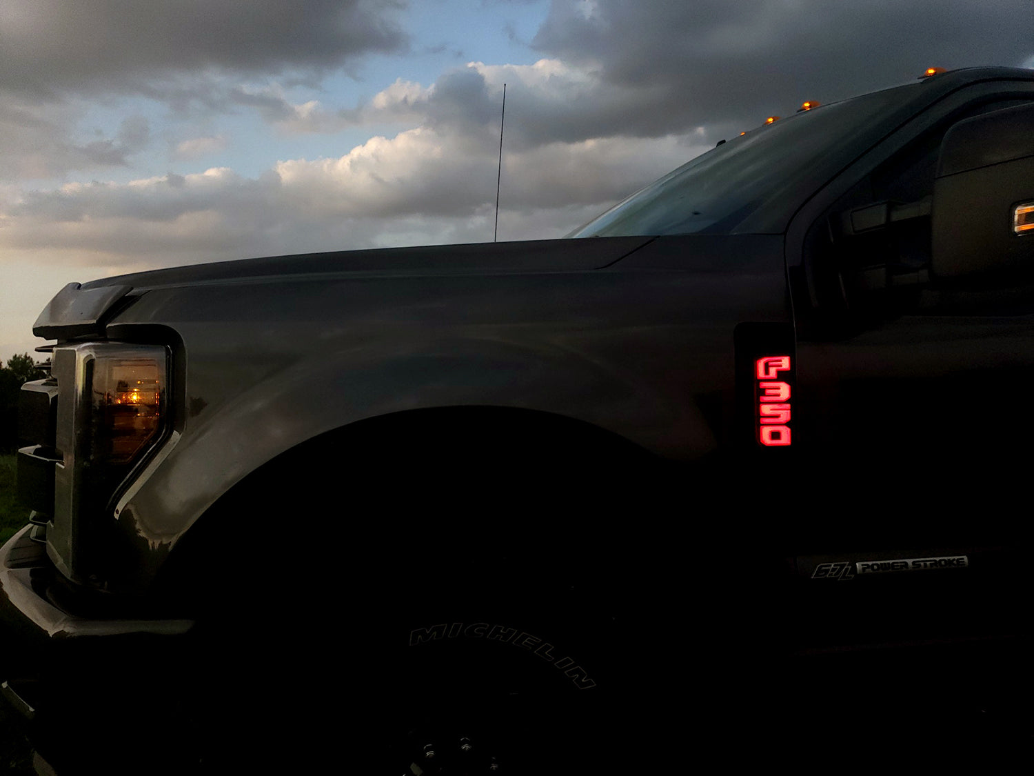 2017 - 2022 Ford F350 Illuminated Emblems | GoRECON