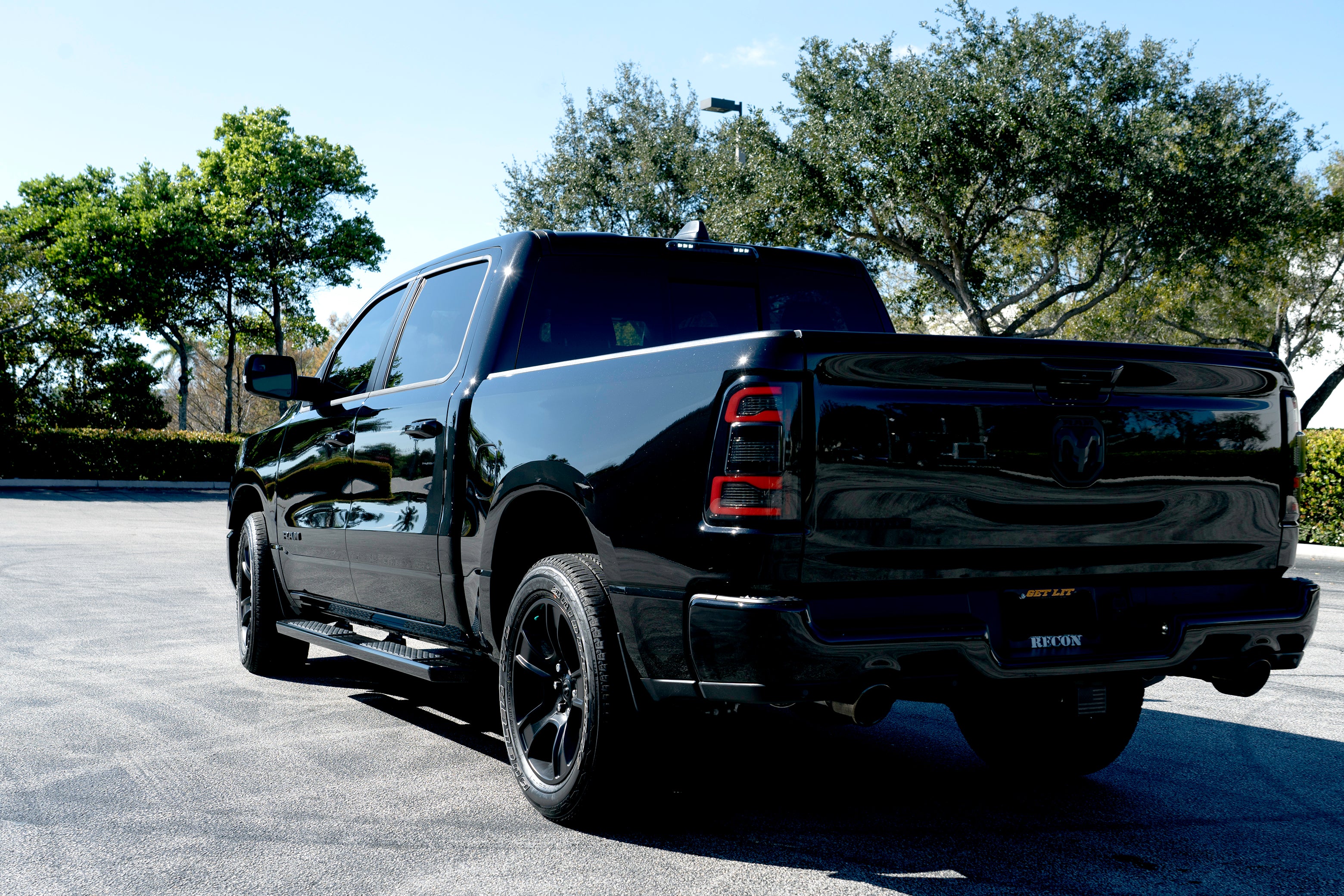 2019 - 2023 Dodge RAM 1500 Tail Lights | Amber Red